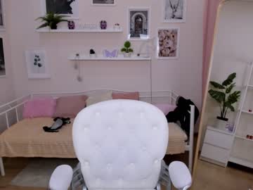 cam girl vivian_lacroix image #589240