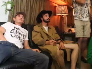 cam man hollandhousestudios image #2983454