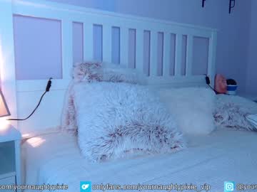 cam girl yournaughtypixie image #2245232