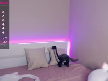 cam girl small_blondee image #60358