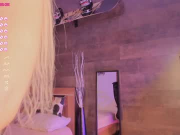 cam girl yolandabertha image #3625226