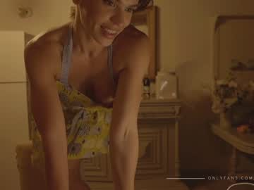 cam girl lucieoude_ image #2623073