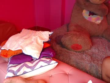cam couple candy_shop3 image #587241