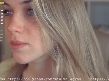 cam girl mia_milagros image #915031