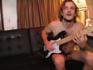 cam man hollandhousestudios image #3270442