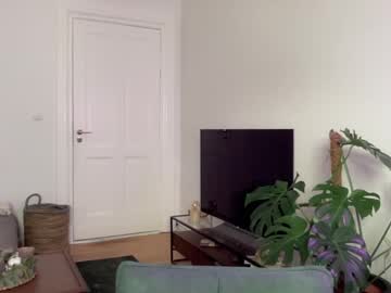 cam girl strawberryjamx image #3340670
