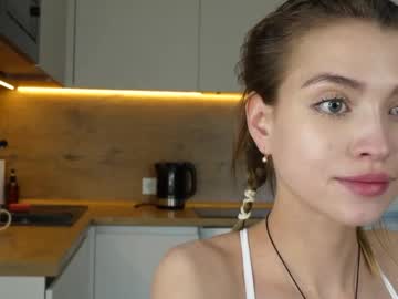 cam girl piranha_69 image #4000791