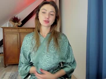 cam girl taralanes image #2835785