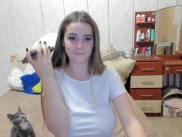 cam girl emmika_ image #2754550