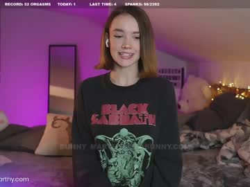 cam girl bunny_marthy image #216093
