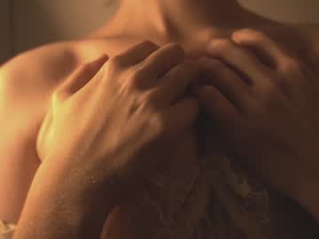 cam girl bibi_it_is image #2322105