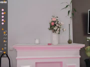 cam girl small_blondee image #2892291