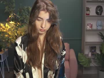 cam girl yours_lola image #1458158