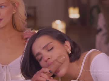 cam girl _2strangers image #3563397