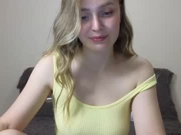 cam girl your_lily419015 image #3933390
