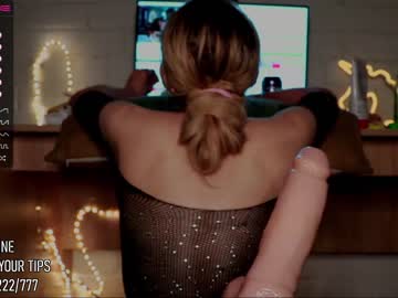 cam girl crystalreves image #2164218