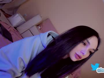 cam girl hollyextra image #2894012