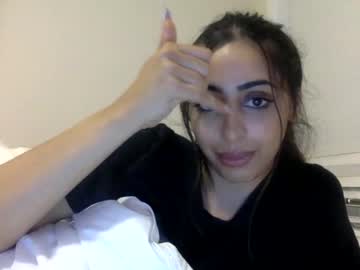 cam girl brownbarbiie image #736363