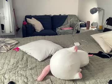 cam girl strawberryjamx image #352062