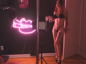 cam girl aynmarie image #397596