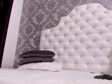 cam girl kiss_jess image #289025