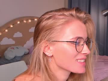 cam girl linellali image #2622013