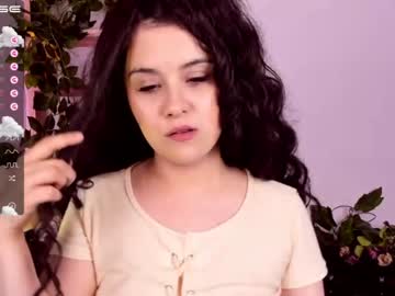 cam girl sharlotte_gilbi image #2228024