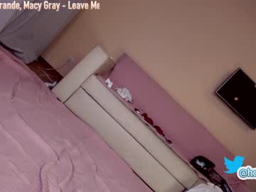 cam girl hollyextra image #2564871