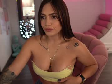 cam girl ashlyeroberts1 image #675240