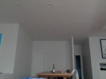 cam couple iexpatu image #2705153