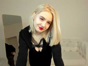 cam girl oliviabr0wn image #3127392