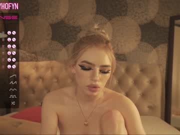 cam girl crystalreves image #570319
