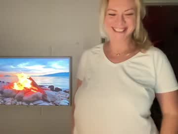 cam girl kiradivine image #2857437