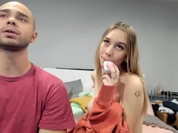 cam couple thatblondibaddi image #3156000