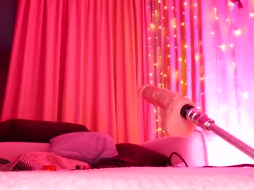 cam girl aveksmr image #3663804
