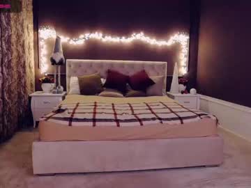 cam girl julie__owen image #796180