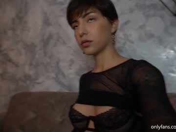cam girl lucia_ferri image #2251816