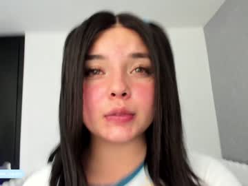 cam girl pavlovacoluccii_ image #975865