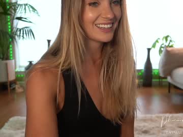 cam girl phoenix_taylor image #1906150
