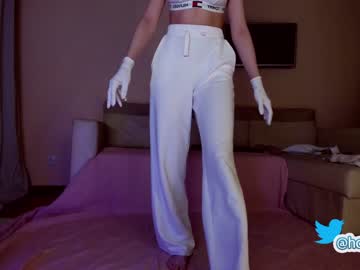 cam girl hollyextra image #2980650
