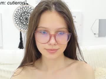 cam girl avrora_deis image #3285338