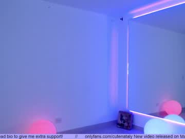 cam girl cutenataly image #1676223