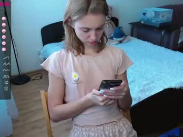 cam girl shy_mirabel image #2977391