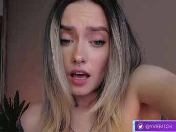 cam girl _yvie_ image #3744206