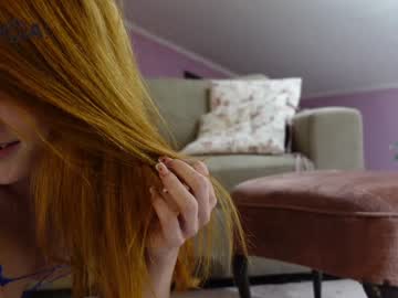 cam girl reddfoxxy image #3817622
