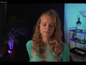 cam girl chillwithkira image #2306679