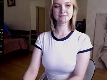 cam girl lovely_kisses image #2588449