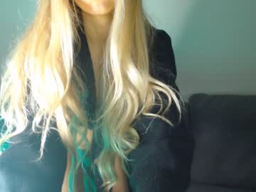 cam girl pervyblonde image #1047582