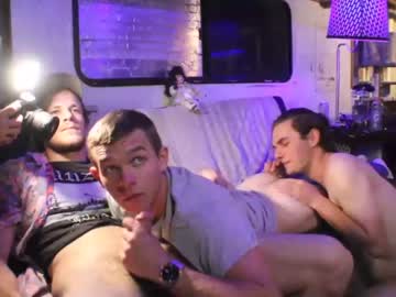 cam man hollandhousestudios image #1295940