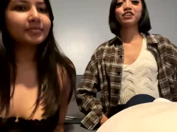 cam couple xoxoaria25 image #68778